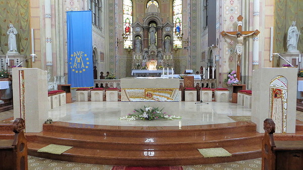 BASILIKA BRESTANICA 3   2014   600 X